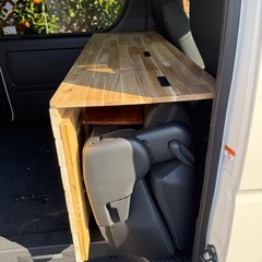 ナローハイエース用セカンドシートカバー兼テーブルの画像