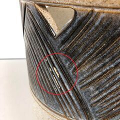 ss8091　信楽焼 傘立て ホワイト×グレー 和風 陶器製 カサ スタンド 白地 三角 玄関 雨具入れ アンブレラ 焼物 置物 インテリア おしゃれ 傘立て 中古の画像