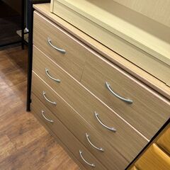 【リユ-スのサカイ広島石内店】ジモティ割！4段チェスト/クリ-ニング済み/HG-8123/広島市 家具　佐伯区 家具　南区 家具　西区 家具　東区 家具　中区 家具　安佐南区 家具　安佐北区 家具　安芸区 家具　府中町 家具　海田町 家具　熊野町 家具　坂町 家具　廿日市市 家具			の画像