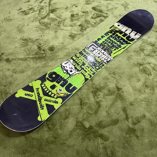 Gnu carbon credit series159 FLUX スノーボード ビンディングセット