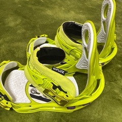 Gnu carbon credit series159 FLUX スノーボード　ビンディングセットの画像