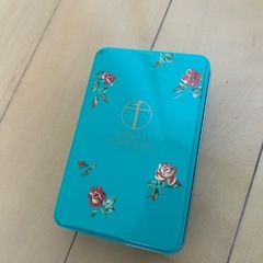 無料！お菓子の缶の画像