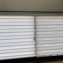 12月10日まで　ロールスクリーンの画像