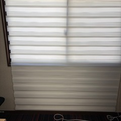 12月10日まで　ロールスクリーンの画像