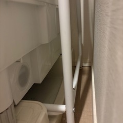 洗濯機ラック　白の画像