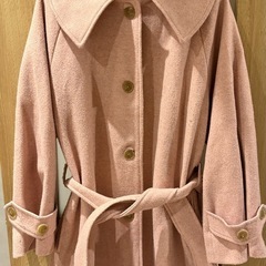 Treat Ürself ピンク ロングコートの画像