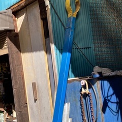 クレーン、ユニックの籠と支柱
の画像