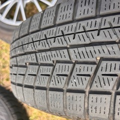 アルミ付きタイヤの画像