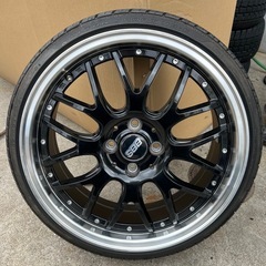nbox
17インチアルミホイールの画像