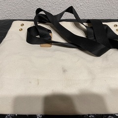 シャネルトートバッグの画像