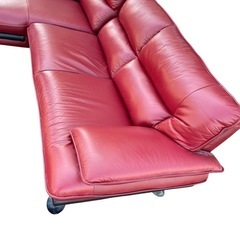 ニトリ　ソファ　レッドの画像