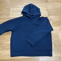 パーカー　セット　ユニクロ等　
140 150の画像