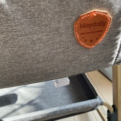 ベビーベッドの画像