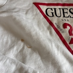 パーカー　ゲスの画像