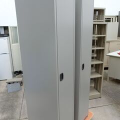 【中古美品】一人用ロッカー カギ有　　の画像