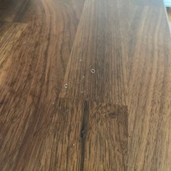 大きなダイニングテーブルの画像