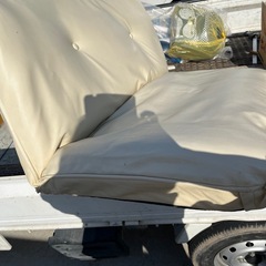 2人掛け座椅子の画像