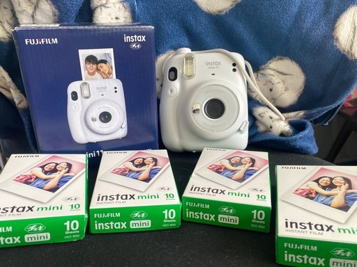 intax mini11 チェキフィルム4箱付き