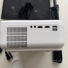 【美品】プロジェクター ONOAYO 1080P  の画像