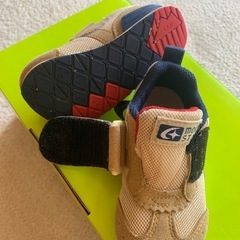 ベージュ 13.0 マジックテープ スニーカー　ムーンスターの画像