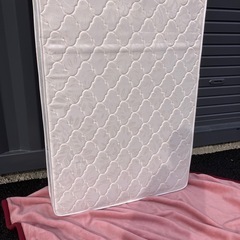 早い者勝ち　キレイなシングルサイズマットレスの画像