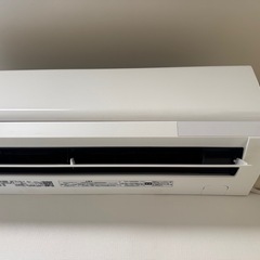 東芝エアコン　RAS -J221M W 2022年製の画像