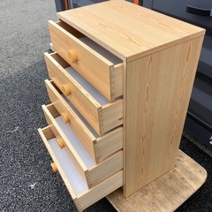 早い者勝ち無人受け渡し　無料　ベビータンスの画像