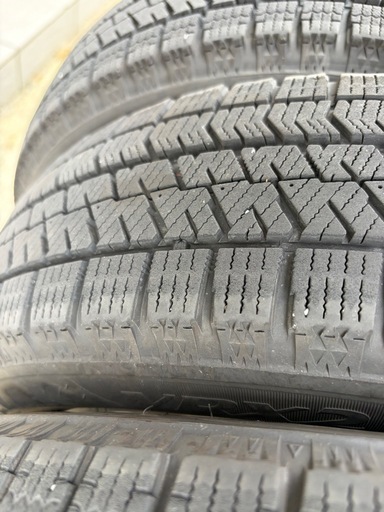 軽自動車 スタッドレスタイヤ ブリヂストンVRX2 155/65R14 ホイール付き！