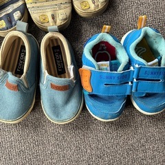 【値引交渉OK】キッズシューズの画像