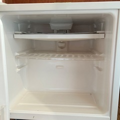 小型1ドア冷蔵庫の画像