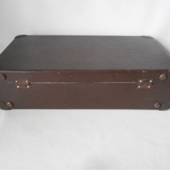 トランク 旅行鞄 カバン 鞄 こげ茶色 大型トランク 店舗什器 オブジェ レトロ アンティーク 中古品  の画像