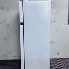A8349【お買い得商品‼】 Hisense ハイセンス　2023年製 冷蔵庫 冷凍冷蔵庫 2ドア 右開き 124L  HR-B12HWの画像