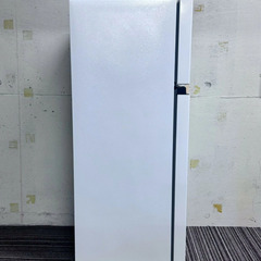 A8349【お買い得商品‼】 Hisense ハイセンス　2023年製 冷蔵庫 冷凍冷蔵庫 2ドア 右開き 124L  HR-B12HWの画像