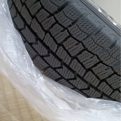 ☆美品☆ 24年製スタッドレスタイヤ4本セット DUNLOP WINTER MAXX WM02 155/65R13 73Q(ナット、ホイル付き)の画像
