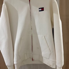 TOMYジャンパーの画像