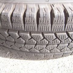 スタッドレスタイヤホイールセット ブリジストン ブリザック 145R12LT8PR 軽自動車 軽バン 軽トラ 早い者勝ち 引き取り限定 激安 数日間限定の画像
