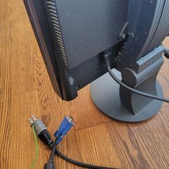 PCモニター　eizo の画像