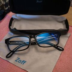 Zoff ブルーライトカットメガネ ケース付の画像