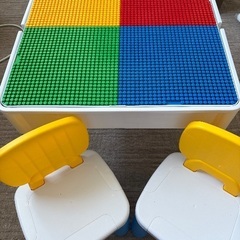 ブロックテーブル　チェアセットの画像