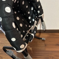 キッズ　テーブルチェアの画像