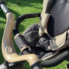 折りたたみハイバック三輪車の画像