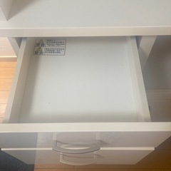 ニトリ　「閲覧者の方々とやり取り中
」食器棚   【縦165cm位・横幅80cm位・奥行38cm位 】の画像