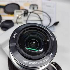 【良品】SONY α5100 ILCE-5100/デジタル一眼レフカメラの画像