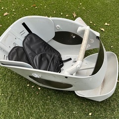 ブリヂストン Bikke polar eの前カゴとサドルの画像