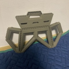 折りたたみ椅子、台座の画像