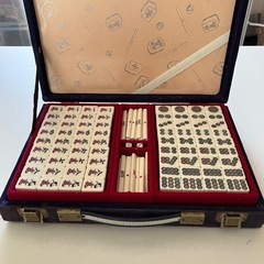 　麻雀セット　ハードケース付き
の画像