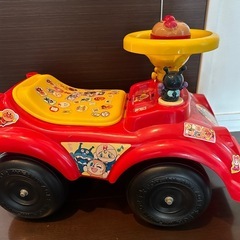 アンパンマンの車　室内用の画像