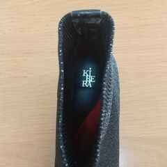 【未使用品】キビラ　ニットブーツ　22.5㎝　黒　ラメ入りの画像