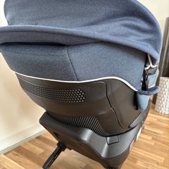 エールべべ　クルット4i 
チャイルドシートの画像