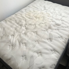 【12月13日引渡し】GRANREVE マットレスダブル 2枚セット/ベッドフレームも可能の画像